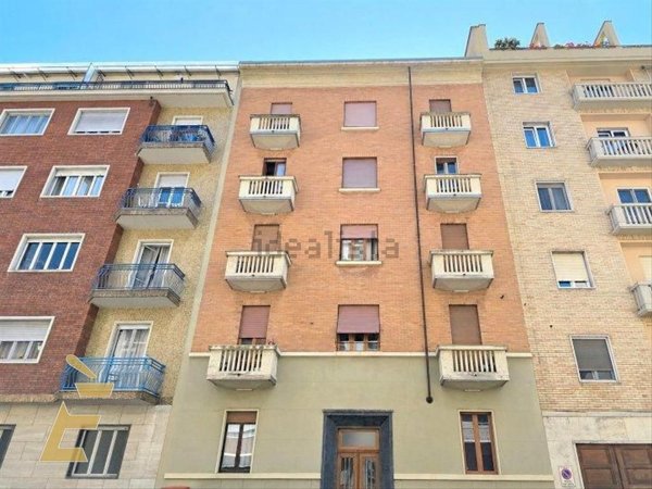 appartamento in vendita a Torino in zona Campidoglio