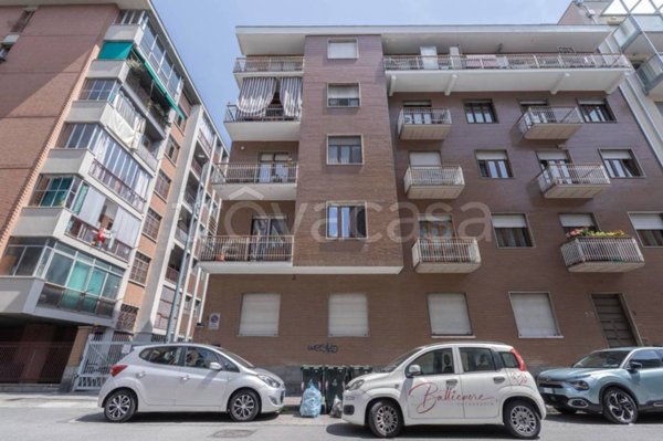 appartamento in vendita a Torino in zona Santa Rita