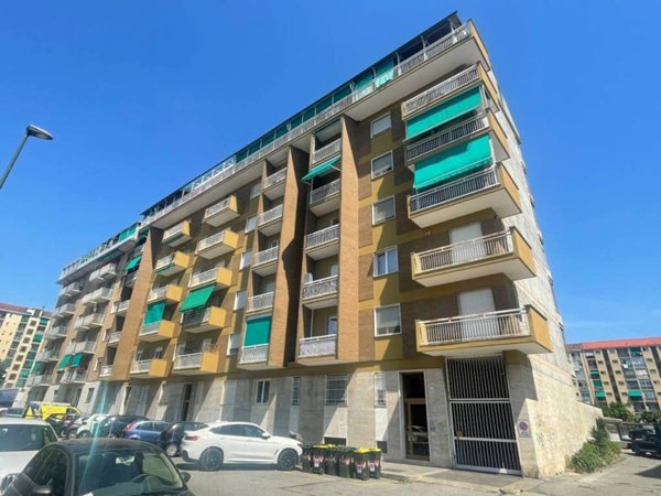 appartamento in vendita a Torino in zona Mirafiori Sud