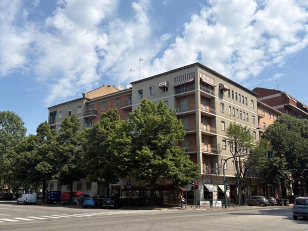 appartamento in vendita a Torino in zona Mirafiori Nord