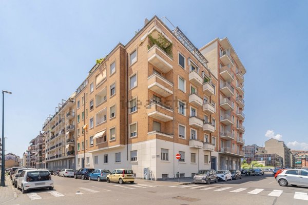 appartamento in vendita a Torino in zona Borgo San Paolo