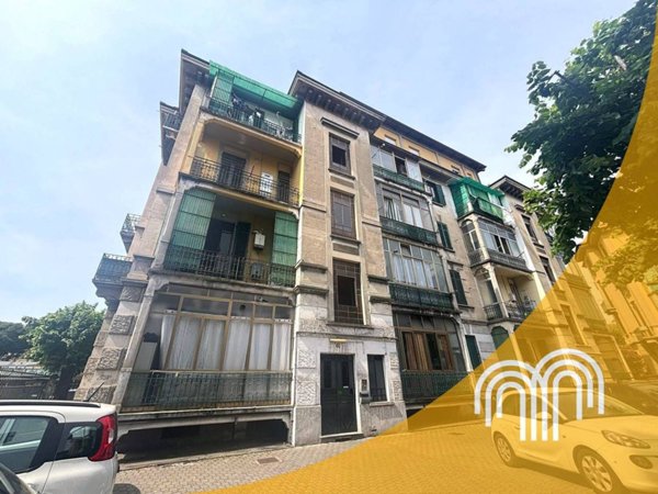 appartamento in vendita a Torino in zona Cenisia
