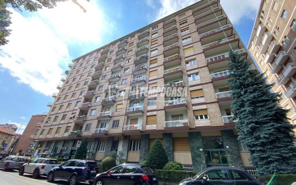 appartamento in vendita a Torino in zona Campidoglio