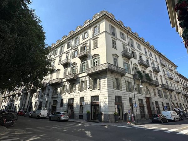 appartamento in vendita a Torino in zona Centro Storico