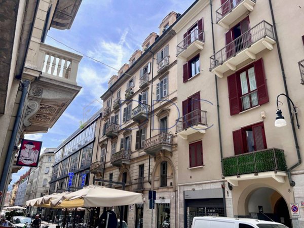 appartamento in vendita a Torino in zona Centro Storico