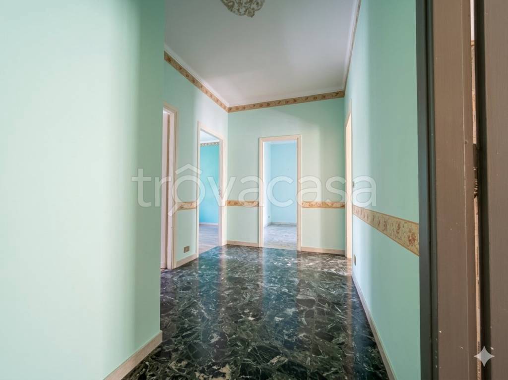 appartamento in vendita a Torino in zona Lingotto