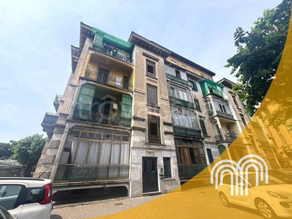 appartamento in vendita a Torino in zona Cenisia