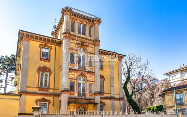 appartamento in vendita a Torino in zona Crocetta