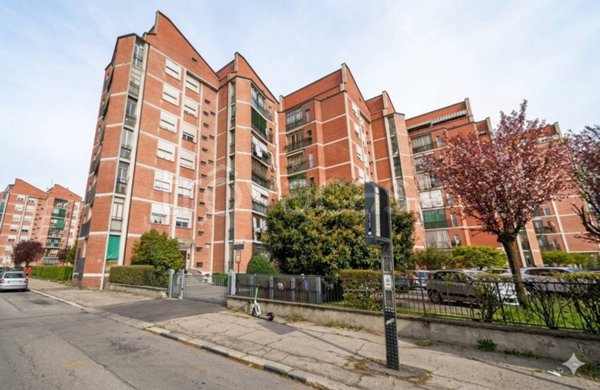appartamento in vendita a Torino in zona Vallette