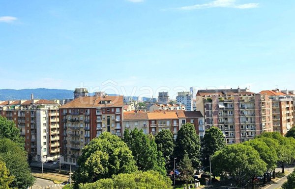 appartamento in vendita a Torino in zona Lucento