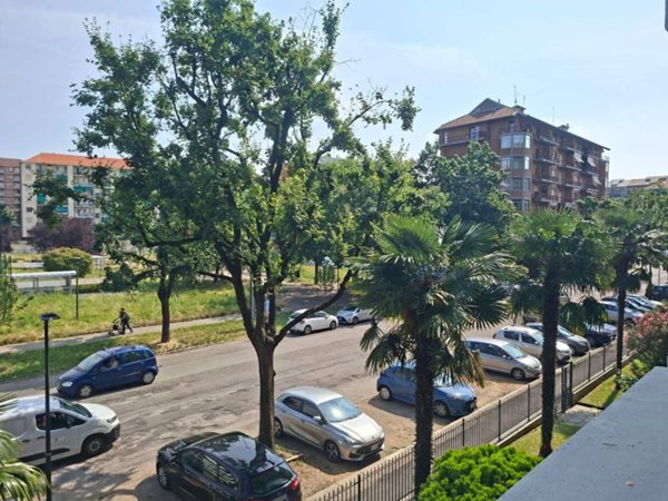 appartamento in vendita a Torino in zona Santa Rita