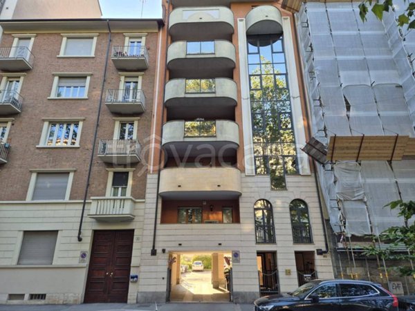 casa indipendente in vendita a Torino in zona Santa Rita