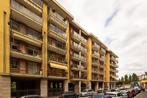 appartamento in vendita a Torino in zona Borgata Lesna