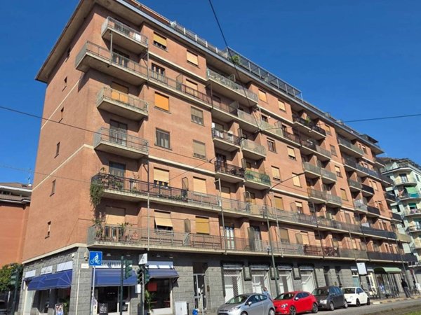 appartamento in vendita a Torino in zona Vallette