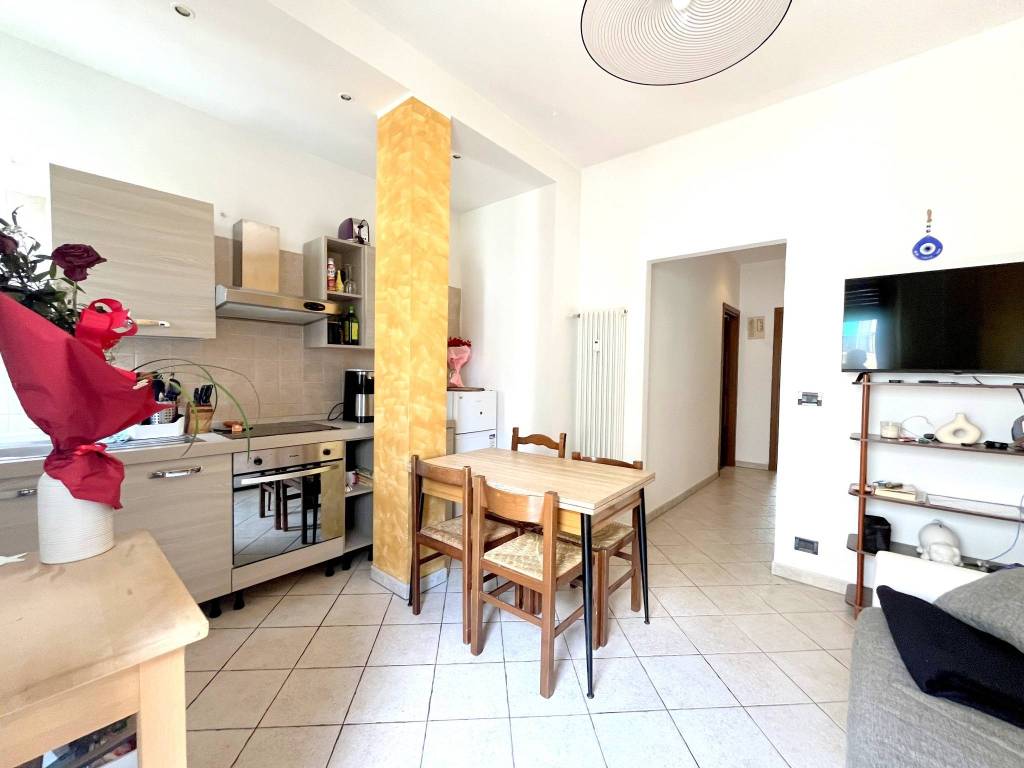 appartamento in vendita a Torino in zona Borgo San Paolo