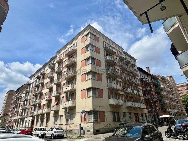 appartamento in vendita a Torino in zona Crocetta