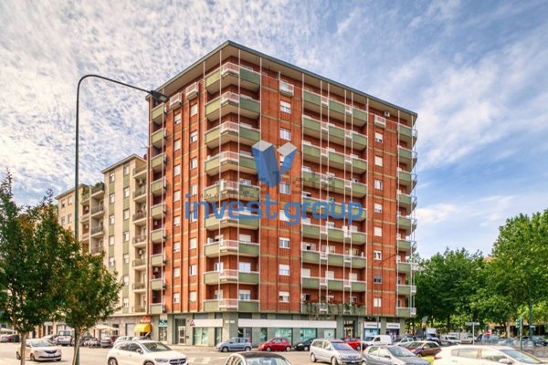 appartamento in vendita a Torino in zona Santa Rita