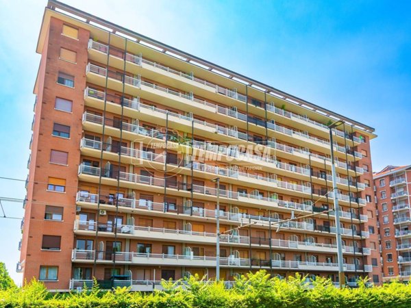 appartamento in vendita a Torino in zona Lucento