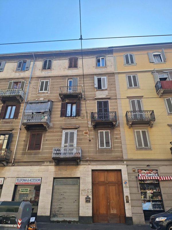 appartamento in vendita a Torino in zona Aurora