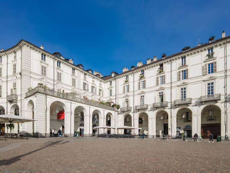 ufficio in vendita a Torino in zona Centro Storico