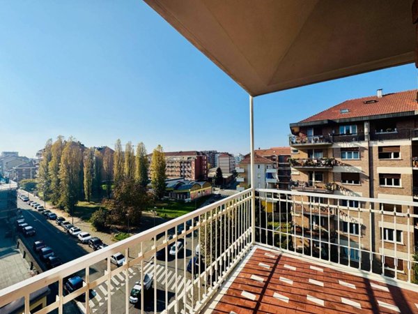appartamento in vendita a Torino in zona Pozzo Strada