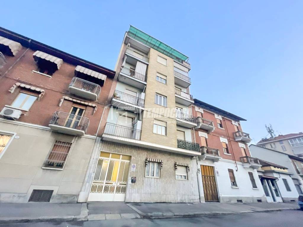 appartamento in vendita a Torino in zona Vallette