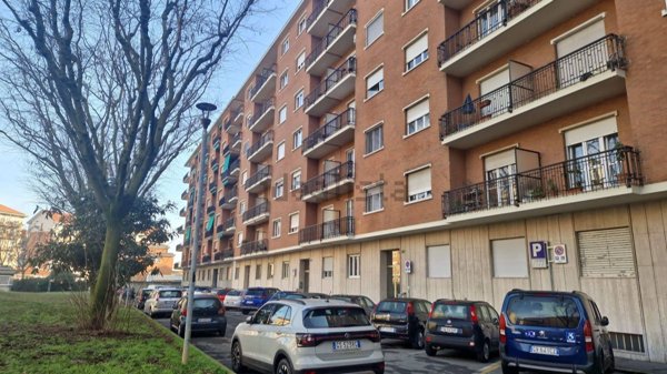 appartamento in vendita a Torino in zona Regio Parco