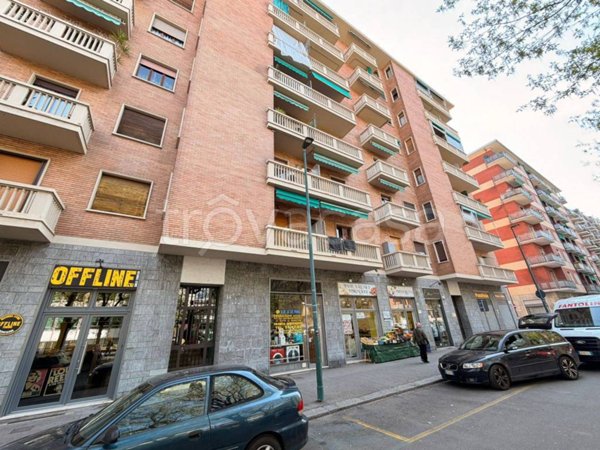 appartamento in vendita a Torino in zona Borgata Vittoria