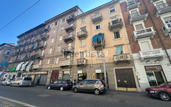 negozio in vendita a Torino in zona Barriera di Milano