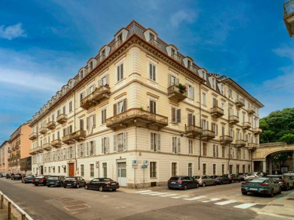 appartamento in vendita a Torino