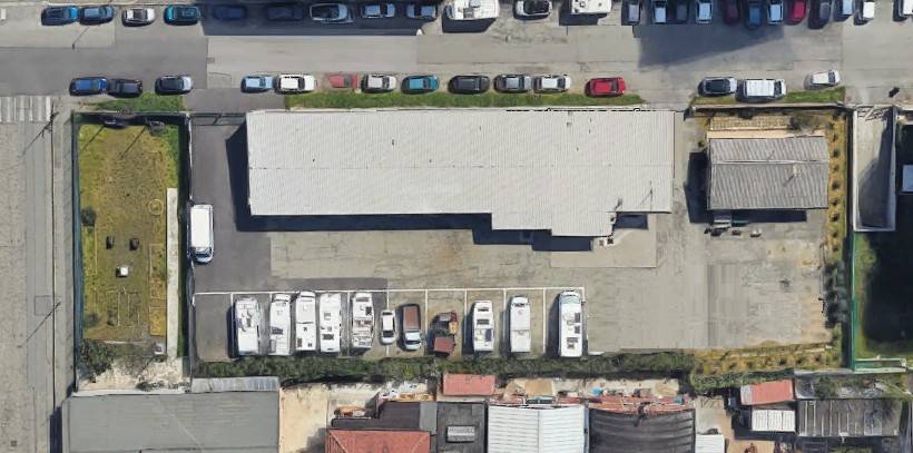negozio in vendita a Torino in zona Mirafiori Nord
