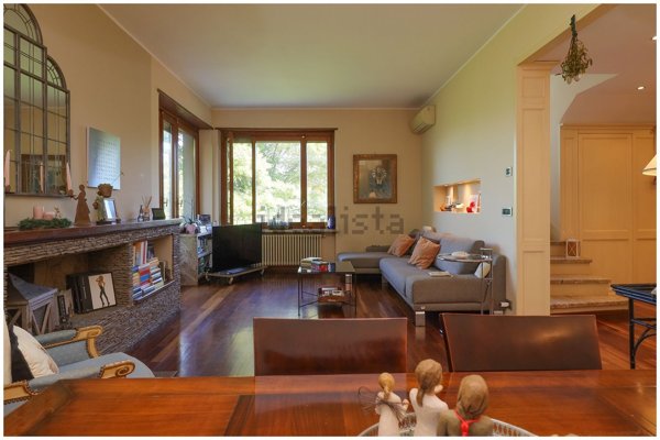 casa indipendente in vendita a Torino in zona Val Salice