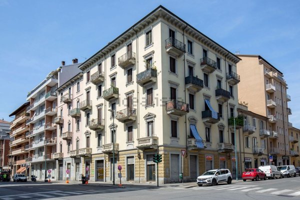 appartamento in vendita a Torino in zona Borgo San Paolo