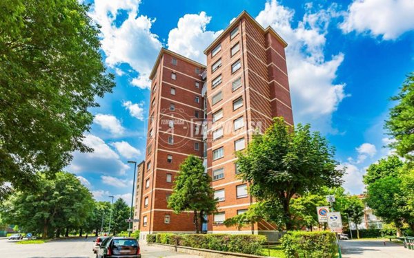 appartamento in vendita a Torino in zona Vallette