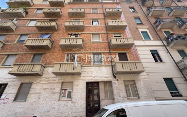 appartamento in vendita a Torino in zona Campidoglio