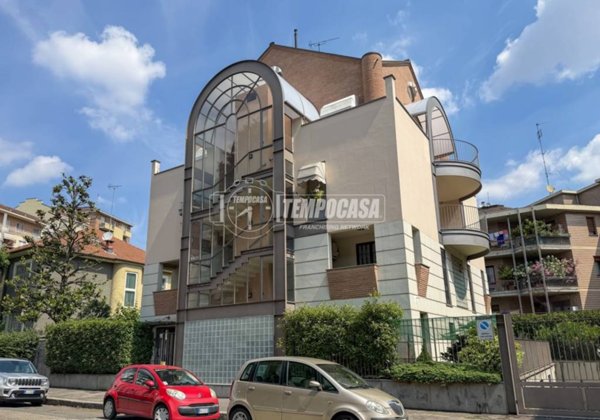appartamento in vendita a Torino in zona Santa Rita