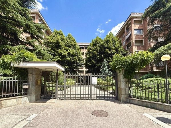 appartamento in vendita a Torino in zona Mirafiori Sud