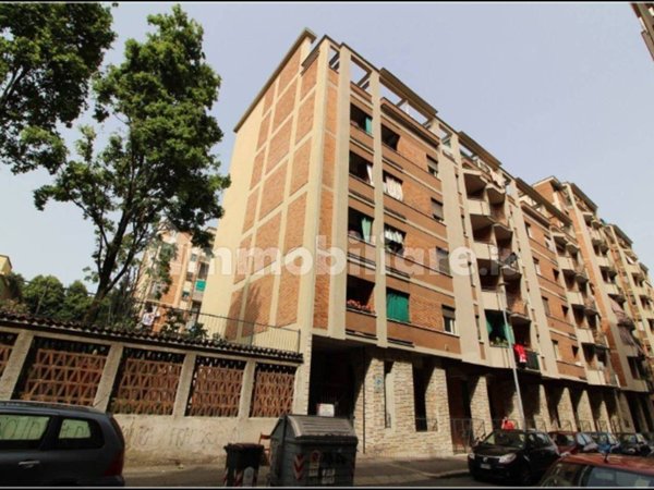 appartamento in vendita a Torino in zona Aurora