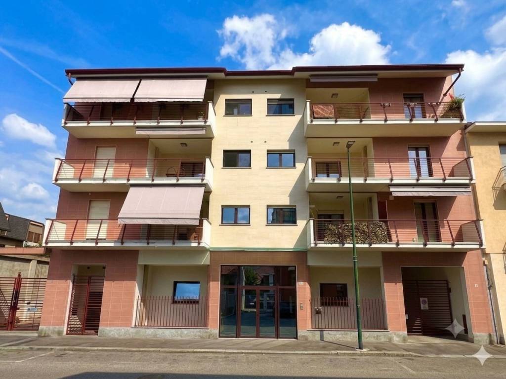appartamento in vendita a Torino in zona Mirafiori Sud
