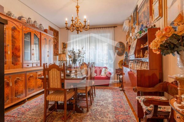 appartamento in vendita a Torino in zona Santa Rita