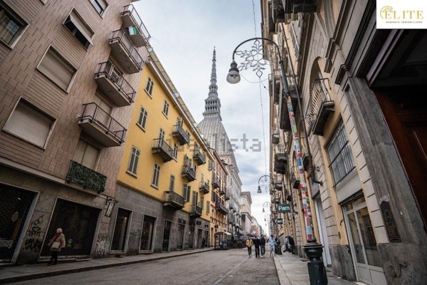 appartamento in vendita a Torino in zona Centro Storico