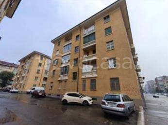 appartamento in vendita a Torino in zona Mirafiori Nord