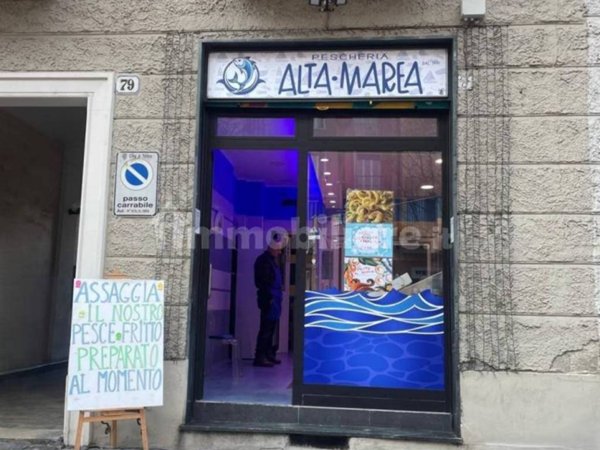 negozio in vendita a Torino in zona Madonna di Campagna