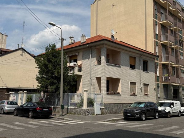 appartamento in vendita a Torino in zona Parella