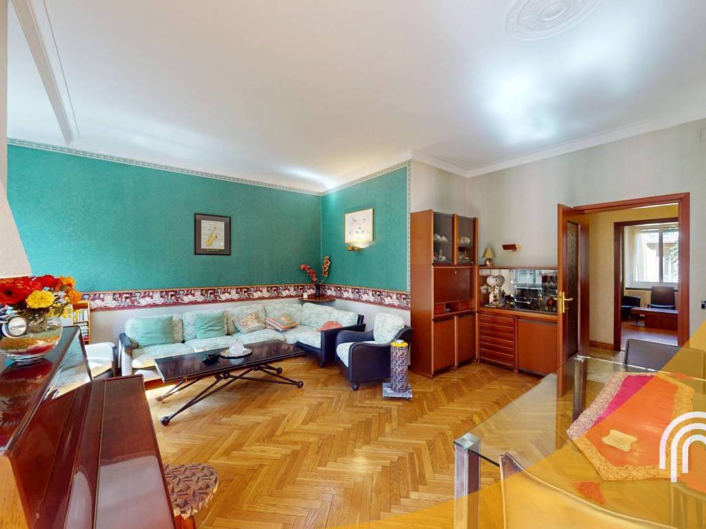 appartamento in vendita a Torino in zona Cit Turin