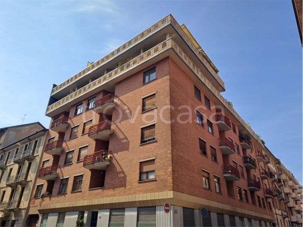 appartamento in vendita a Torino in zona Crocetta