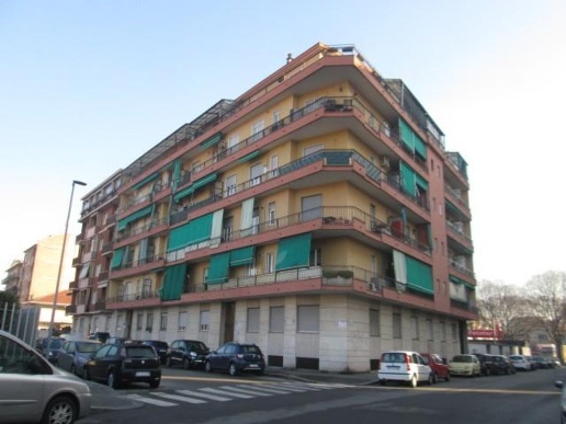 appartamento in vendita a Torino in zona Lucento