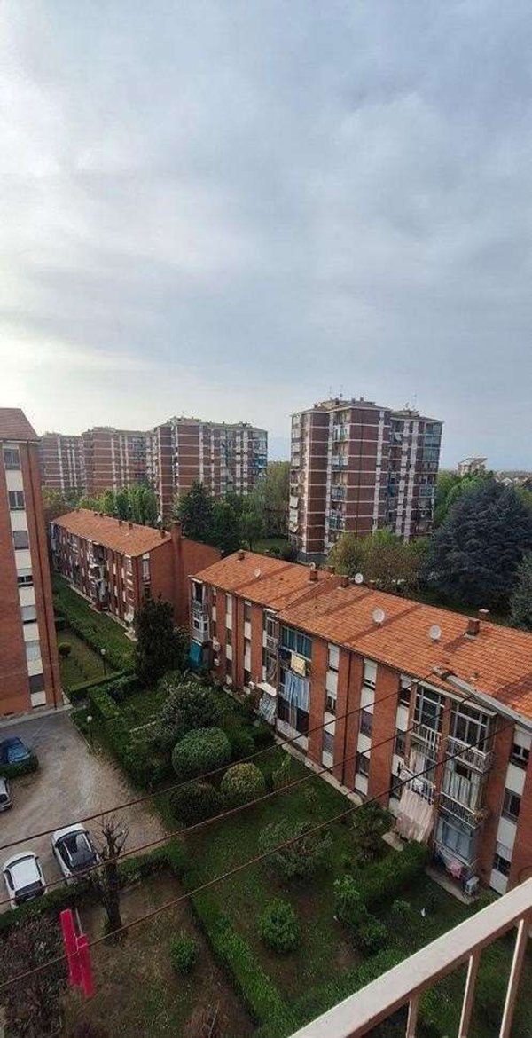 appartamento in vendita a Torino in zona Vallette