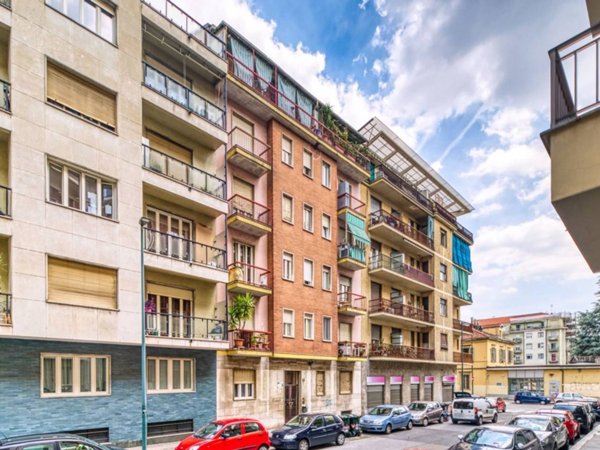 appartamento in vendita a Torino in zona Parella