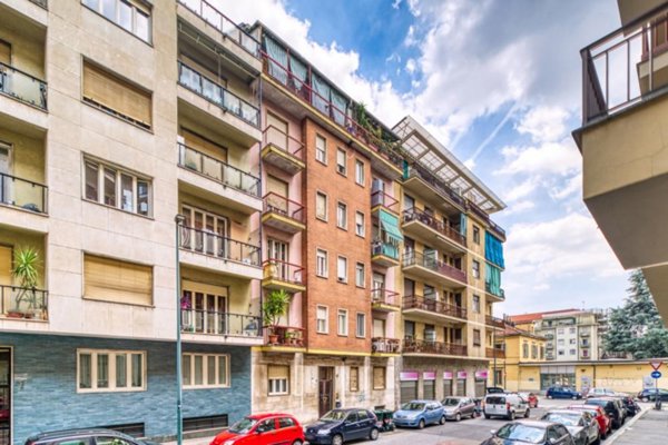 appartamento in vendita a Torino in zona Parella